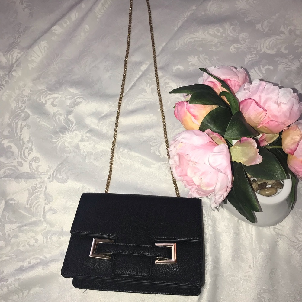 Crossbody - Picture 4 of 5